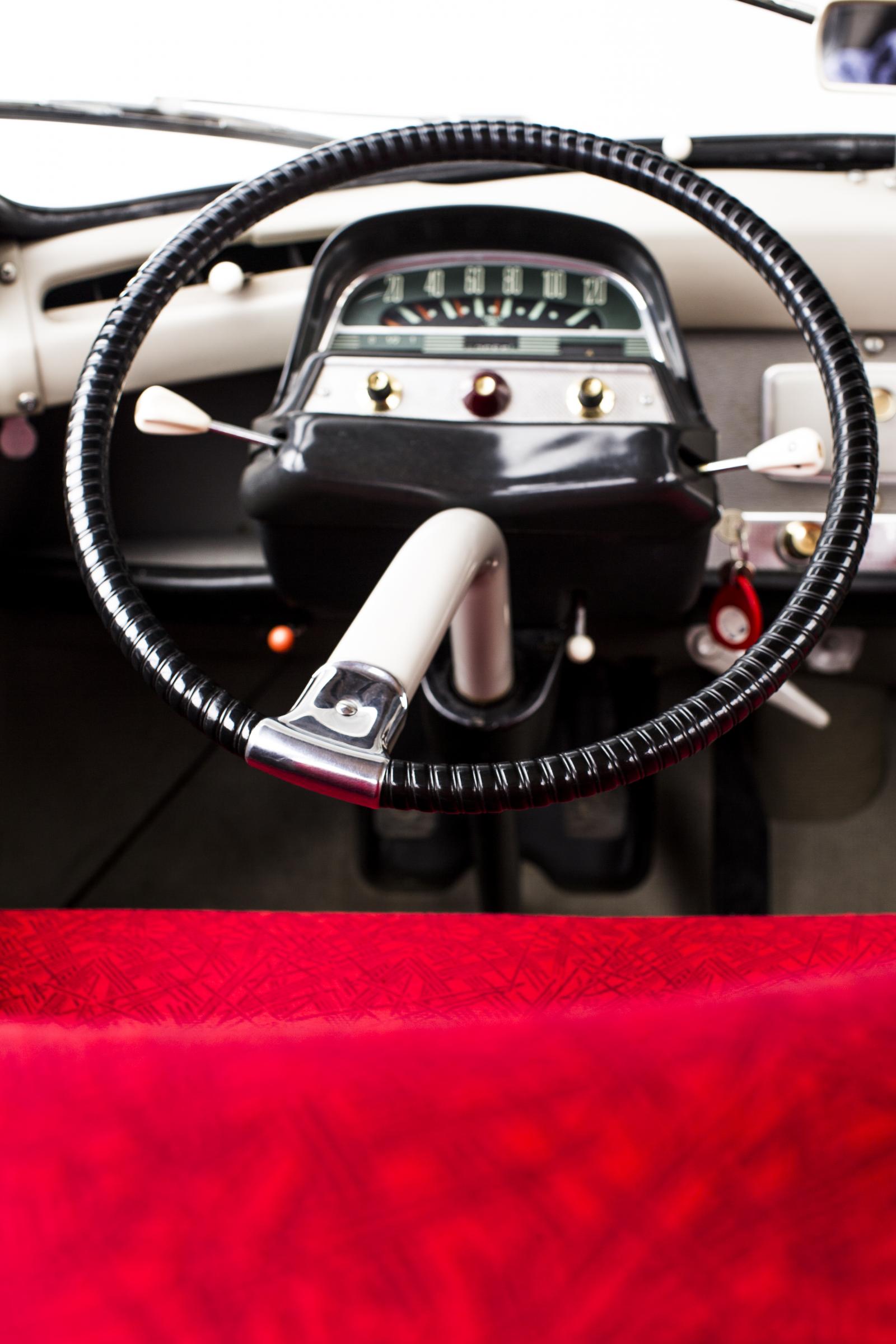 AMI 6 fabric detail and steering wheel